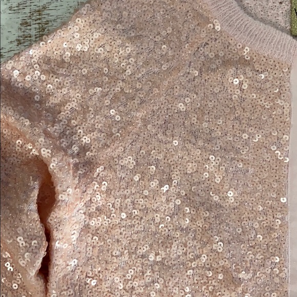 Sweater - Picture 2 of 6